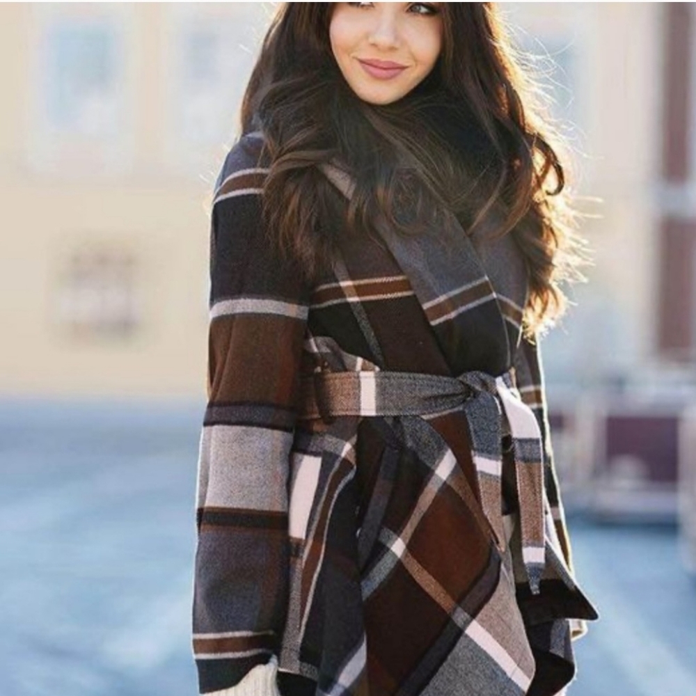 EUC- CHICWISH Plaid Rabato Coat w/Belt